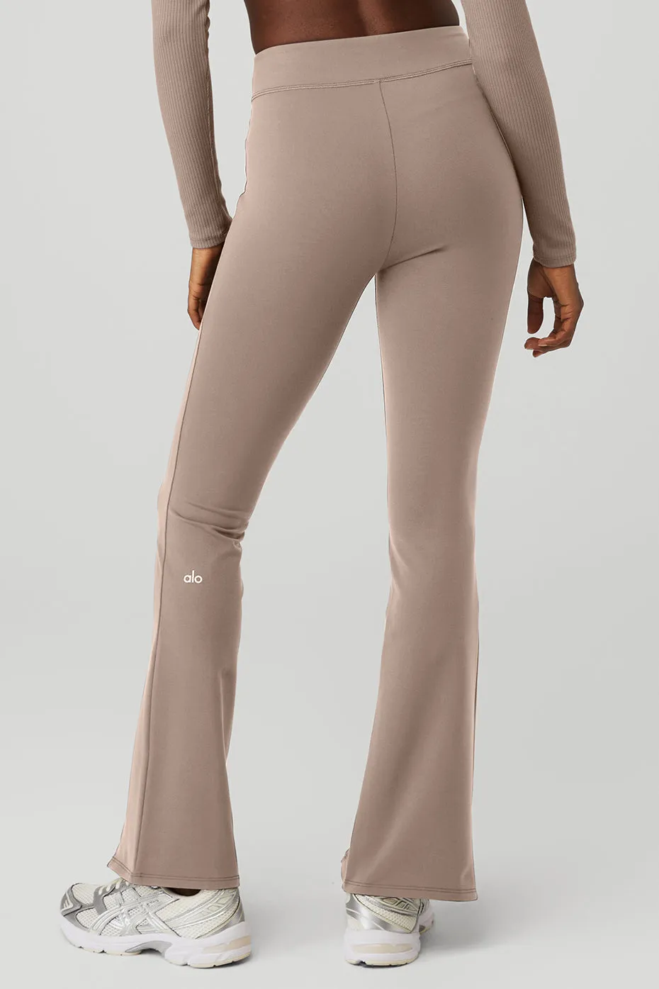 Airbrush High-Waist Flutter Legging - Taupe