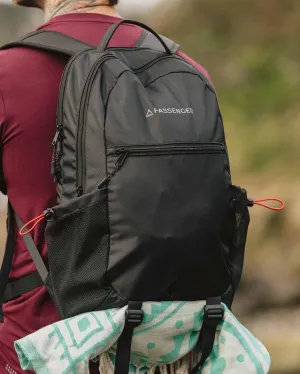 Canyon Recycled 25L Backpack - Black