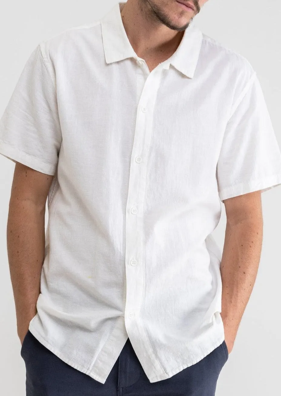 Classic Linen Short-Sleeve Shirt