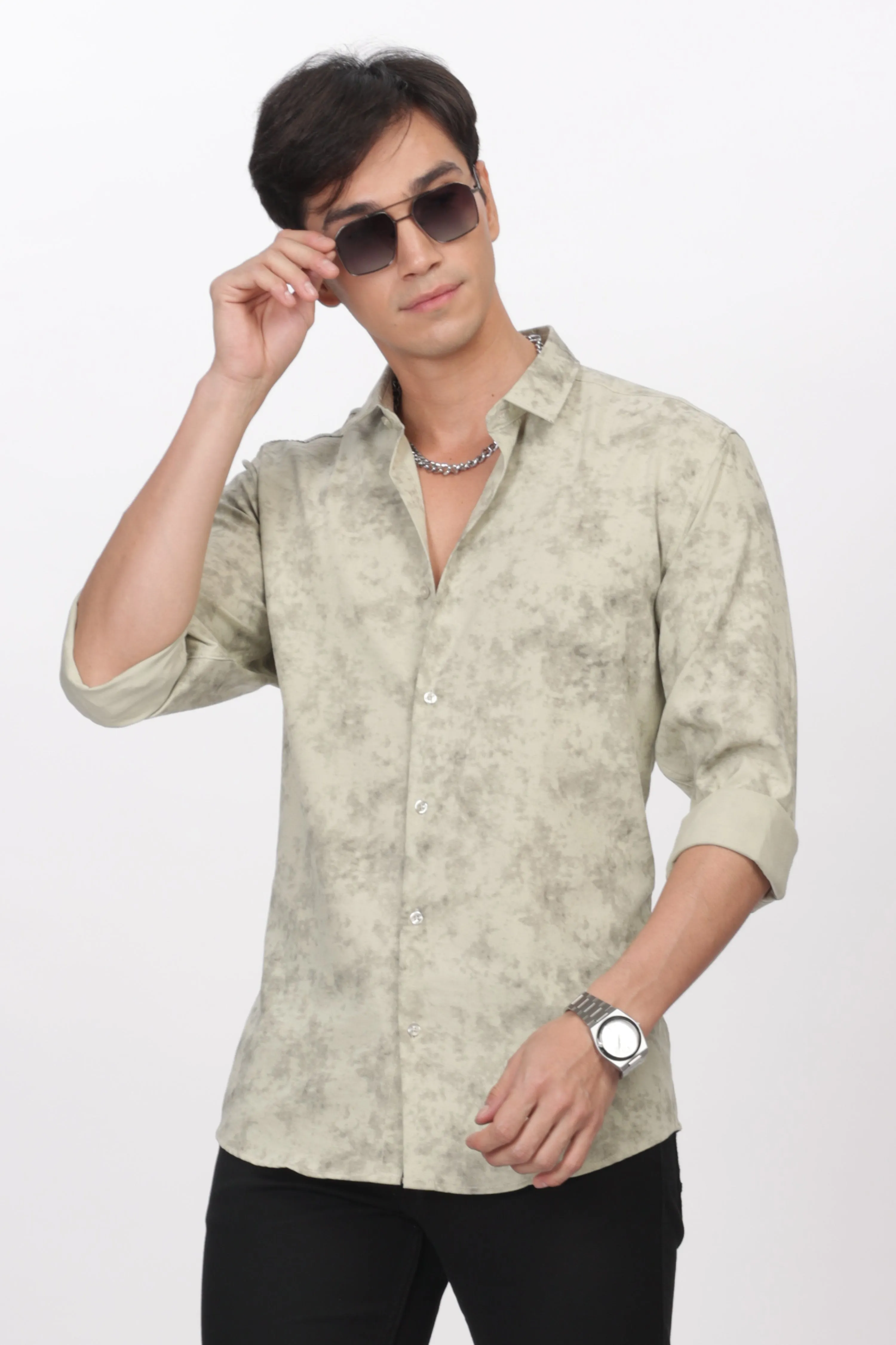 Green Slim Fit Self Design Casual Shirt