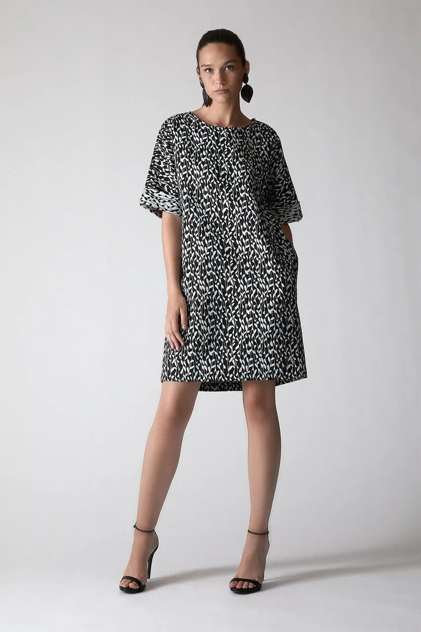 Stencil Vine Jacquard T-Shirt Dress