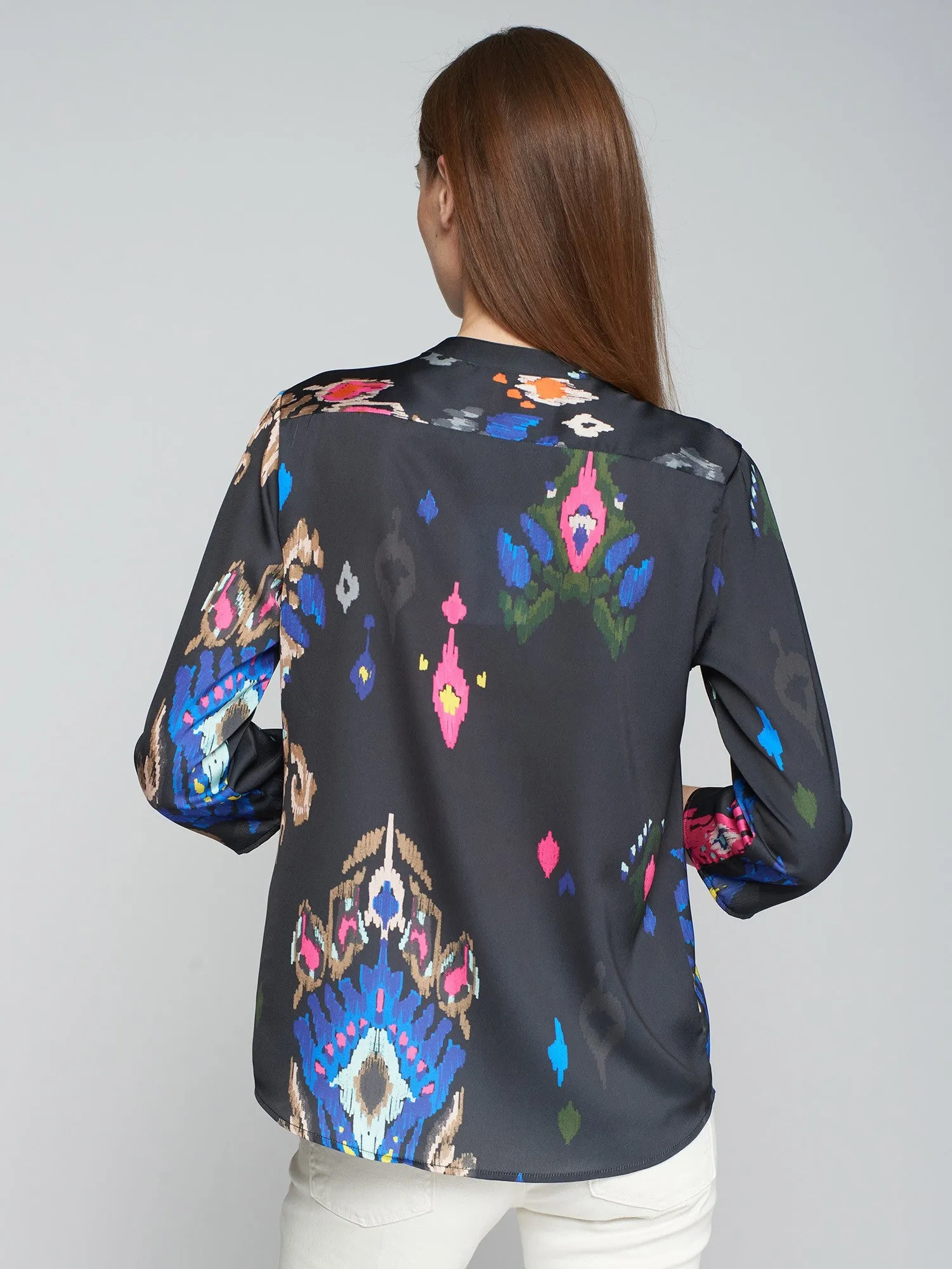 Vilagallo Black Ikat Print Shirt